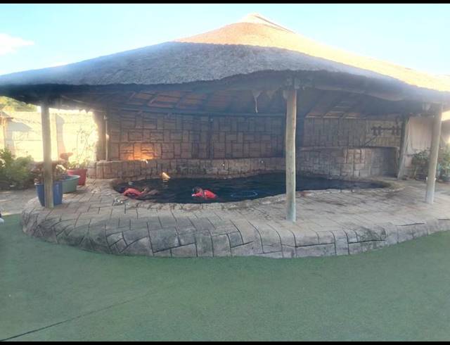 4 BEDROOM HOUSE FOR SALE IN HILLSHAVEN